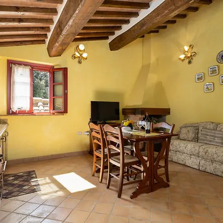 Holiday home Borgo Mommialla Casa Dell'artista Gambassi Terme